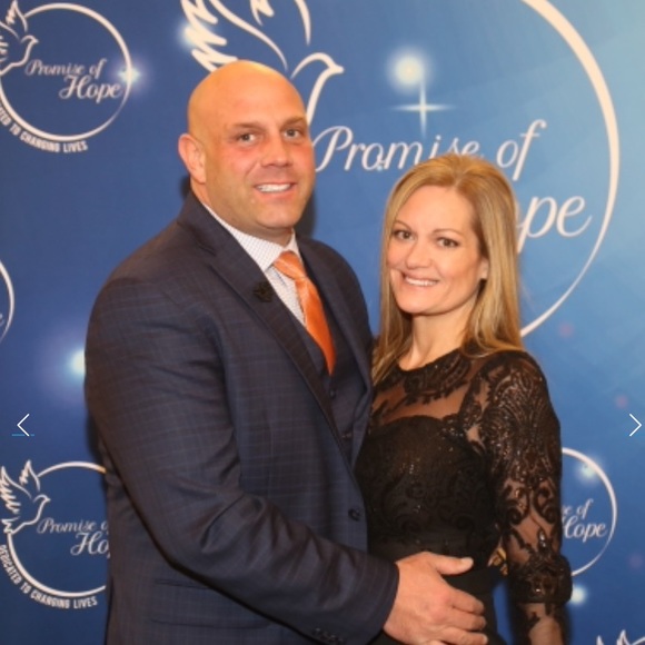 Meet your Posher, Christine - Picture 3 of 3